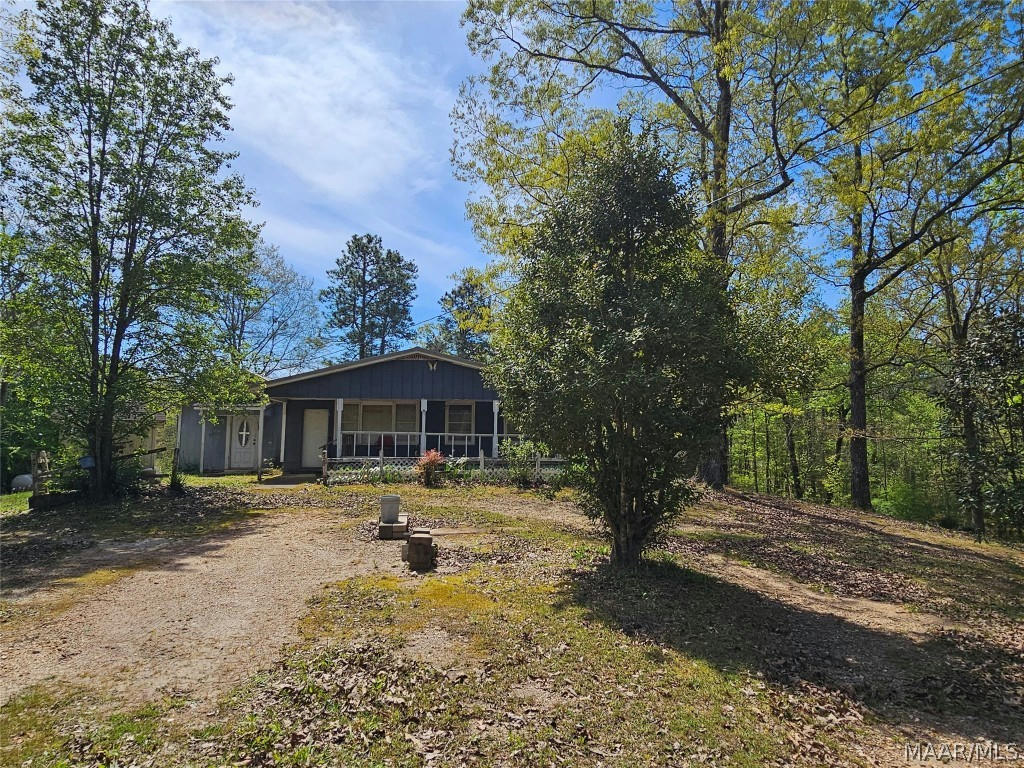 28 COUNTY ROAD 192, CLANTON, AL 35046, photo 1 of 27